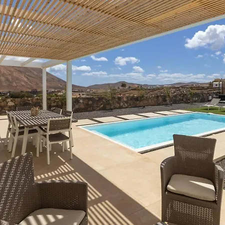 Villa Chic *